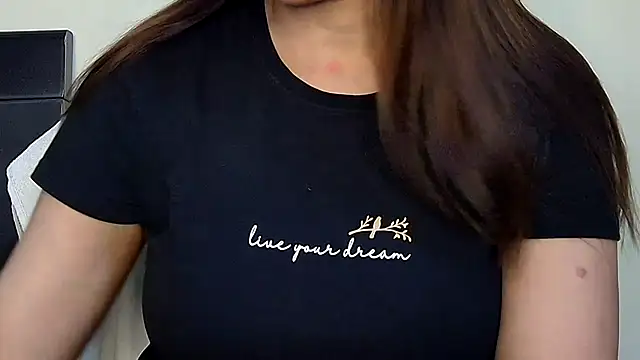 Snapshot of MIss-Naina chatting on 12, 10, 2025 MIss-Naina online show from 12, 10, 2025