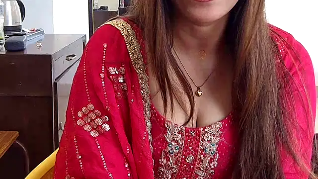 Snapshot of MIss-Naina chatting on 16, 5, 2026 MIss-Naina online show from 16, 5, 2026