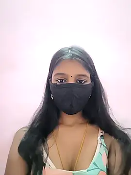 Snapshot of nishatamilmallu chatting on 10, 9, 2025 nishatamilmallu online show from 10, 9, 2025