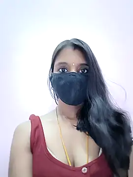 Snapshot of nishatamilmallu chatting on 8, 2, 2025 nishatamilmallu online show from 8, 2, 2025