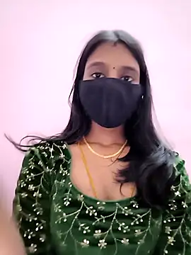 Snapshot of nishatamilmallu chatting on 11, 3, 2025 nishatamilmallu online show from 11, 3, 2025