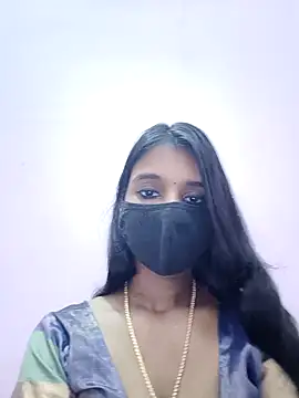 Snapshot of nishatamilmallu chatting on 18, 12, 2024 nishatamilmallu online show from 18, 12, 2024