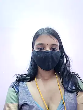 Snapshot of nishatamilmallu chatting on 8, 1, 2025 nishatamilmallu online show from 8, 1, 2025