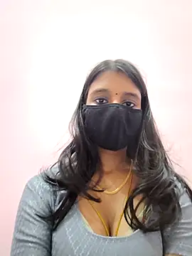 Snapshot of nishatamilmallu chatting on 13, 3, 2025 nishatamilmallu online show from 13, 3, 2025