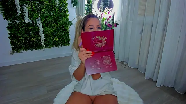 VivienCarter online show from 10, 1, 2026