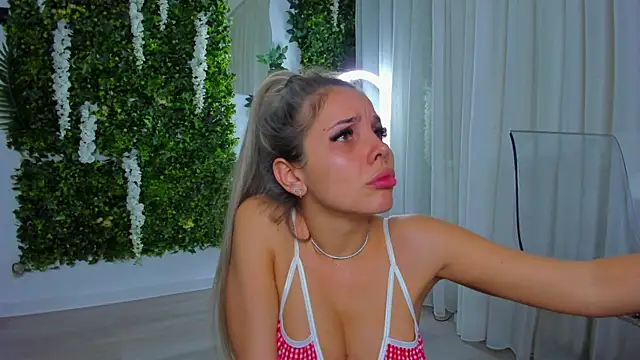 VivienCarter online show from 30, 10, 2025