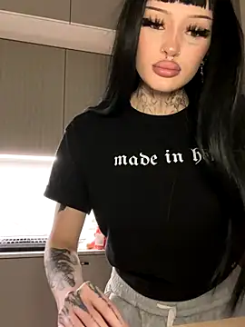 madelinexx online show from 7, 11, 2025