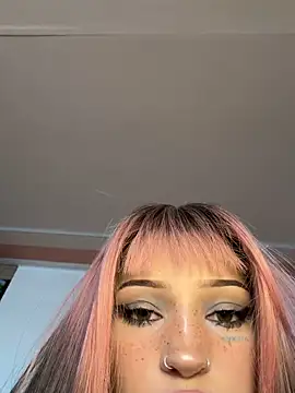 madelinexx online show from 27, 3, 2026