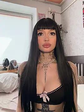 madelinexx online show from 28, 5, 2026