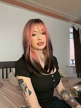 madelinexx online show from 18, 3, 2026