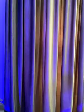 madelinexx online show from 12, 11, 2025