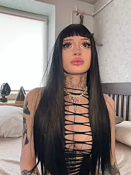 madelinexx online show from 27, 5, 2026