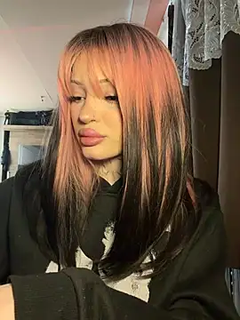 madelinexx online show from 23, 3, 2026