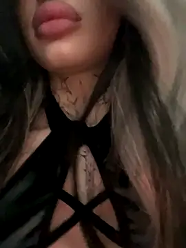 madelinexx online show from 25, 10, 2025