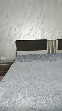Snapshot of AliyaWade_ chatting on 26, 4, 2026 AliyaWade online show from 26, 4, 2026