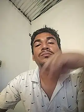 ArmandoDG18 online show from 4, 7, 2026