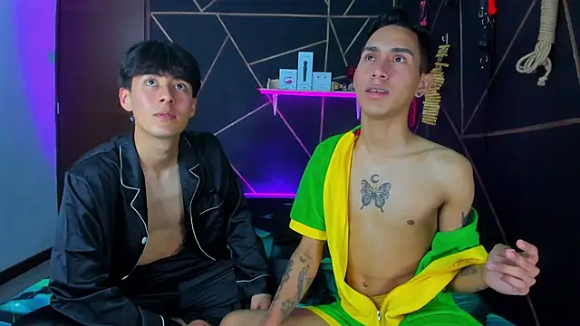 Snapshot of MillersKink chatting on 9, 3, 2025 MillersKink online show from 9, 3, 2025