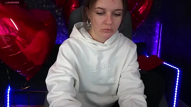 MaribelRiverr  online show from 14, 2, 2025