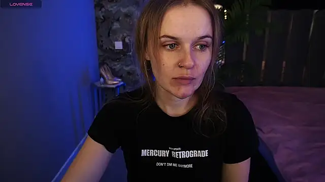 MaribelRiverr  online show from 8, 11, 2025