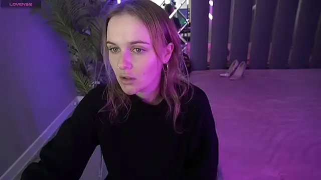 MaribelRiverr  online show from 2, 11, 2025