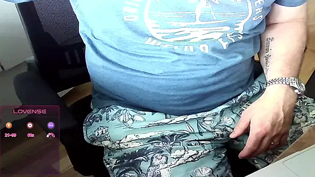 Big And ThickUK online show from 18, 6, 2026