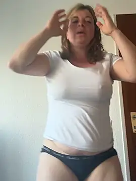 Lombada online show from 6, 4, 2026