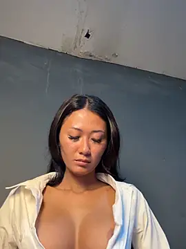 thai-dreamgirl online show from 1, 12, 2025