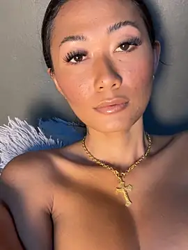 thai-dreamgirl online show from 3, 11, 2025