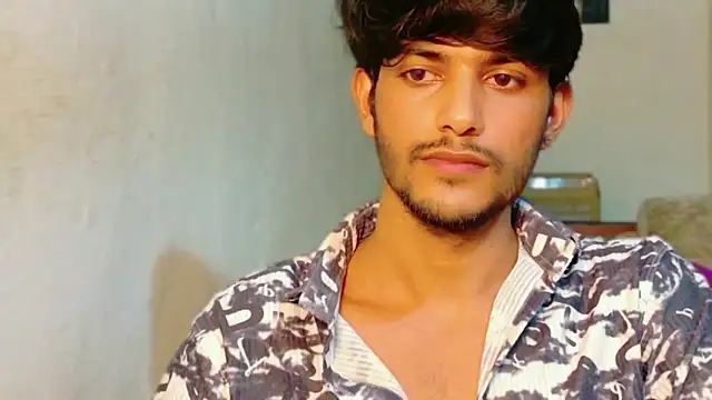 Snapshot of kingkartik7 chatting on 3, 7, 2026 kingkartik7 online show from 3, 7, 2026