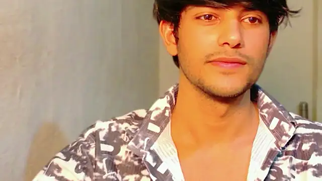 kingkartik7 online show from 3, 4, 2026