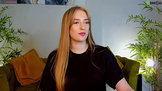 Stacy River online show from 29, 5, 2026