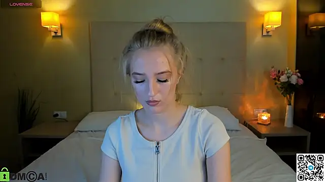 Stacy River online show from 26, 11, 2025