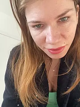 EvaRush online show from 10, 2, 2025