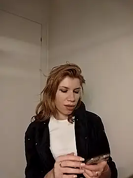 EvaRush online show from 22, 12, 2025