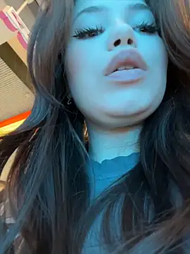 Chloe  Moon online show from 10, 4, 2026