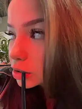 Chloe  Moon online show from 14, 4, 2026