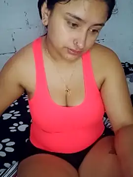 Snapshot of sariitha_sw chatting on 6, 5, 2026 sariitha sw online show from 6, 5, 2026