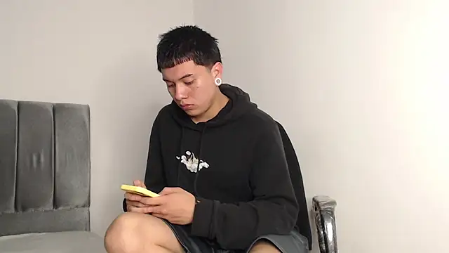 alex-lover online show from 27, 10, 2025