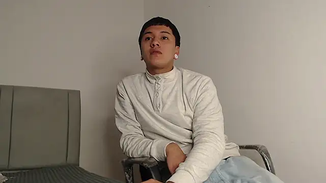 alex-lover online show from 7, 4, 2026