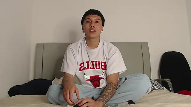 alex-lover online show from 12, 2, 2026