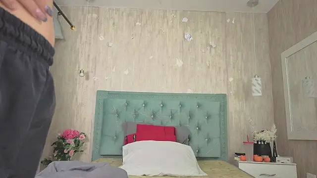 Marcelaa fox online show from 18, 11, 2025