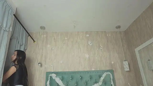 Marcelaa fox online show from 5, 12, 2025