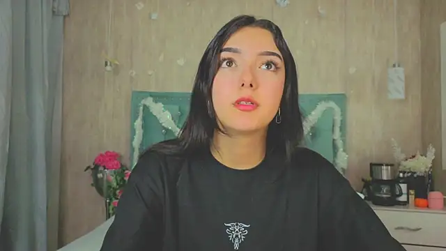 Marcelaa fox online show from 17, 12, 2025