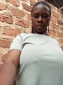 Snapshot of Sassy_boobs21 chatting on 28, 6, 2026 Sassy boobs21 online show from 28, 6, 2026