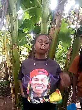 Black juicy24 online show from 10, 2, 2025