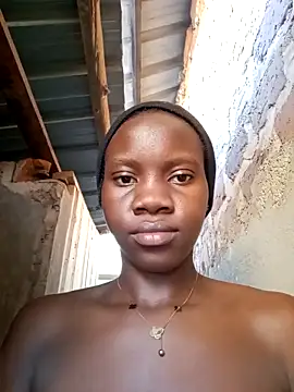 Black juicy24 online show from 4, 5, 2026