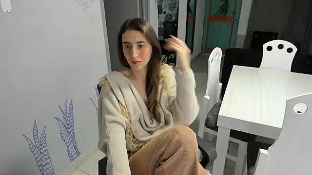 Snapshot of RachelJones_ chatting on 1, 6, 2026 RachelJones online show from 1, 6, 2026