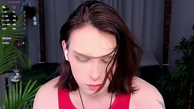 Snapshot of _yourFoxy_ chatting on 27, 12, 2024 yourFoxy online show from 27, 12, 2024