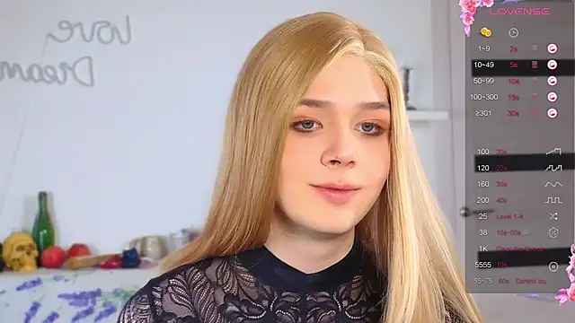  yourFoxy  online show from 7, 11, 2025