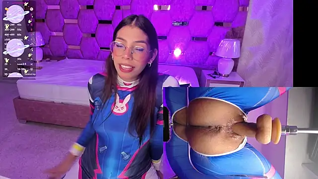 Snapshot of LunaAridi chatting on 28, 11, 2025 LunaAridi online show from 28, 11, 2025